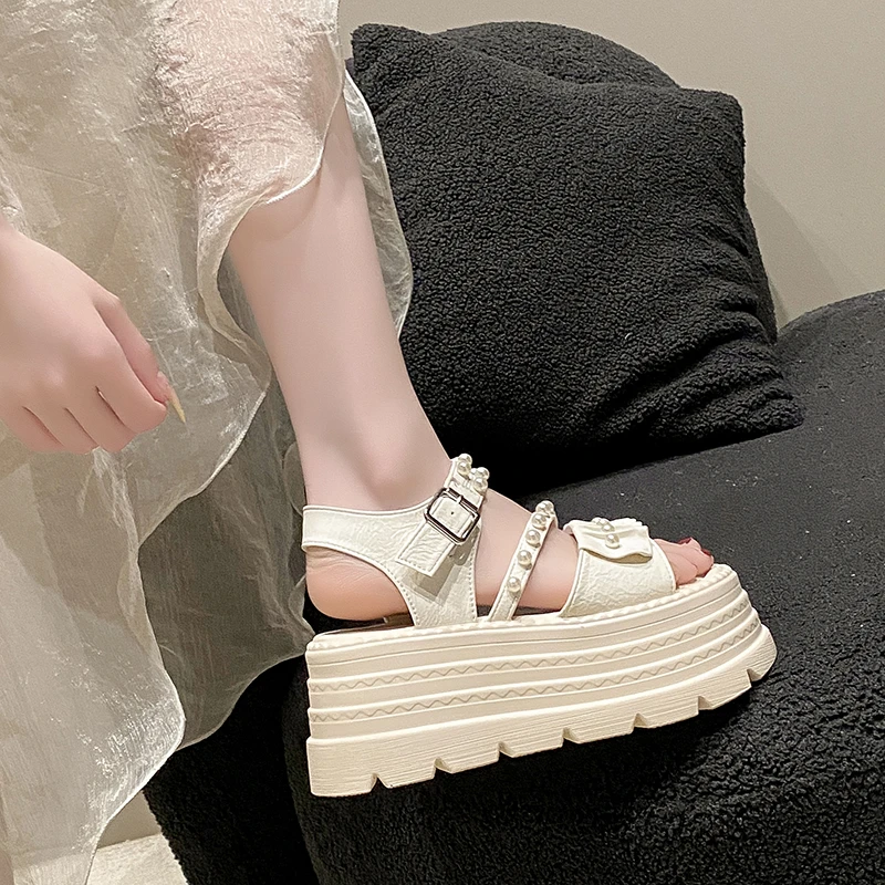 

2026 женские сандалии, летние туфли на высоком каблуке с открытым носком и пряжкой, черные сандалии на платформе в стиле панк, готический стиль, женская обувь на толстом каблуке