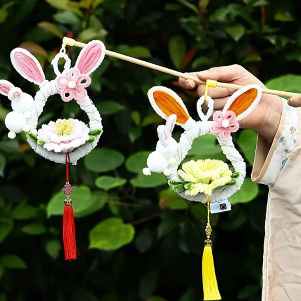 Linterna de conejo con palo giratorio de estilo chino, linterna de mano hecha a mano para Festival de mediados de otoño, bolsa de Material brillante, linterna de conejito