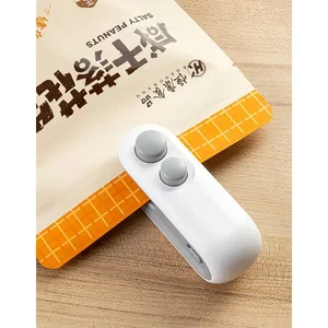 Mini Heat Bag Sealing Machine Package Sealer Bags Plastic Food Sealer Clip Bag Handheld Sealer Food Packaging Heat Sealer