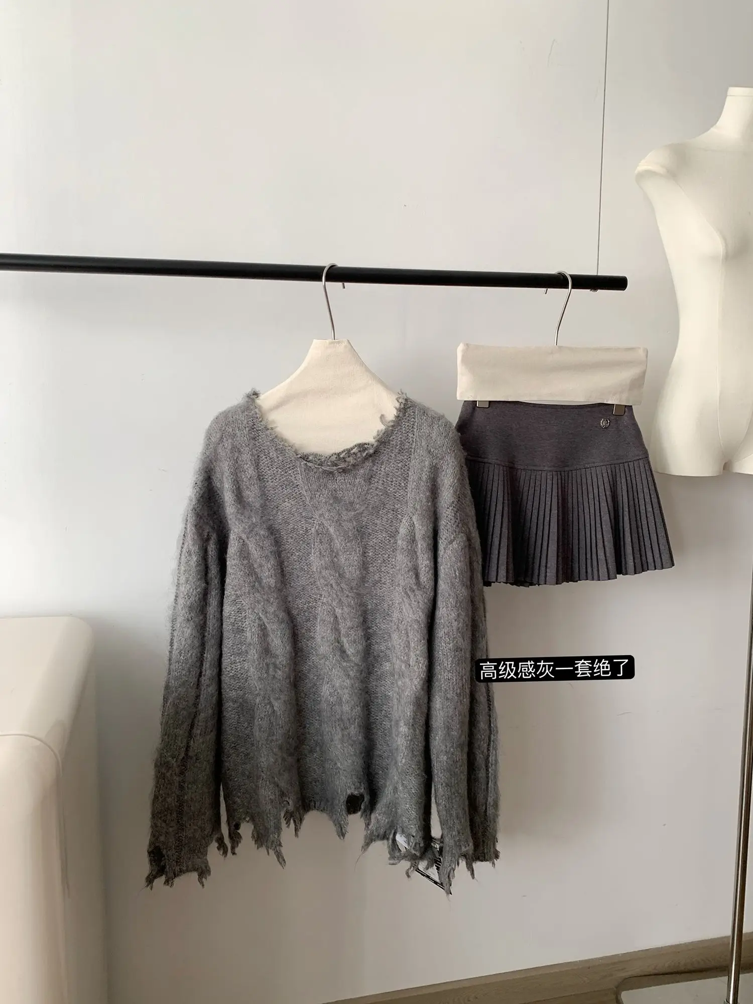 Fall Fashion Lazy Knit Sweater Autumn Vintage Solid Color Sweater Fashion Long-sleeved Sweater