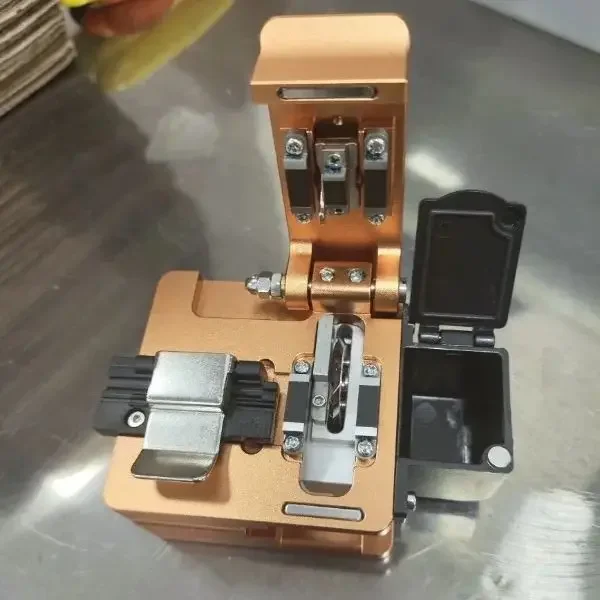 S09 Fiber Cleaver High Precision Optical Fiber Cutter with Waste Fiber Box S09 Optical Fiber Cutter