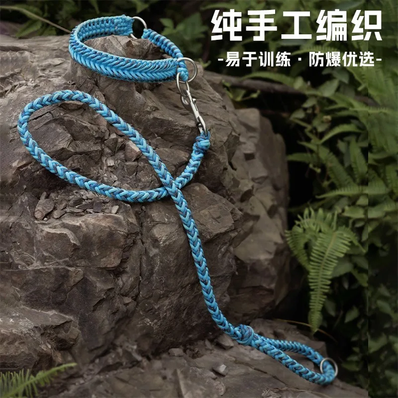 Dog LeaseHandwoven Half P Collar Dog Chain Pet Collar Traction LeaseMedium and Large Dogs