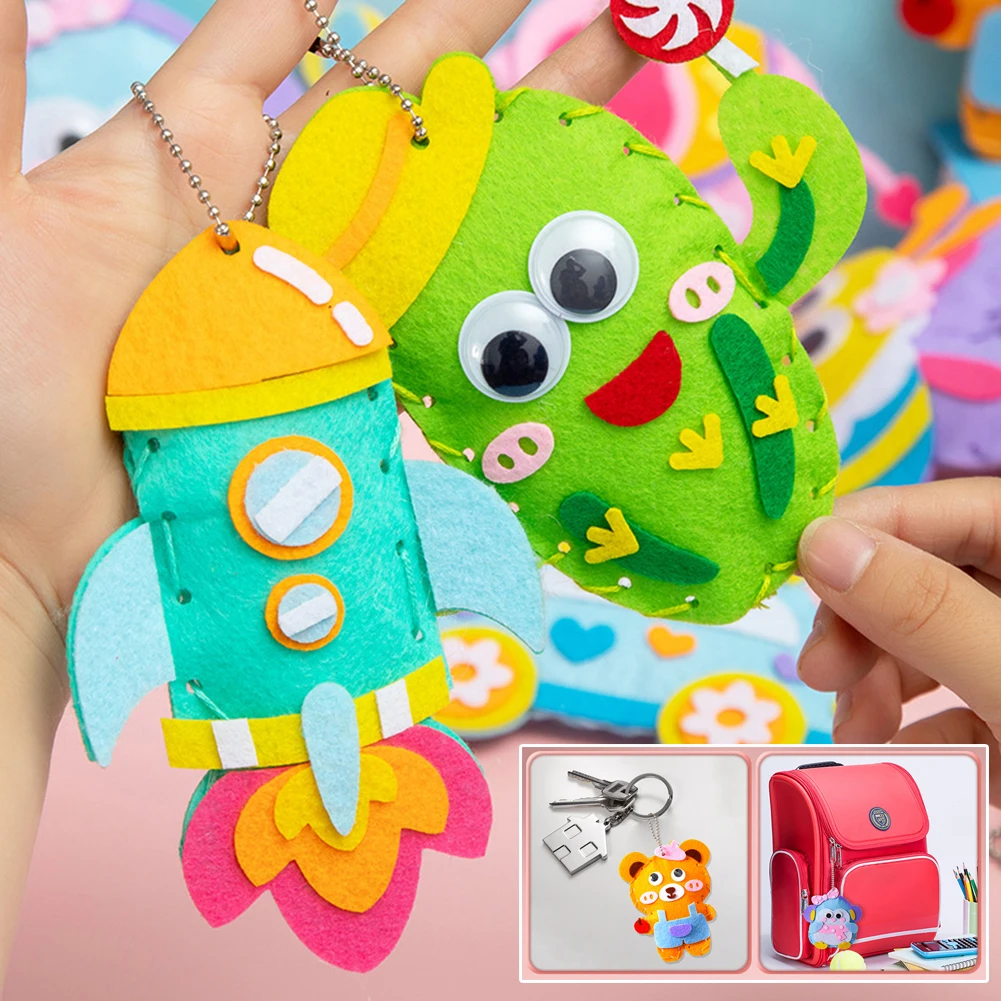 Kit de costura de colgante de muñeca hecho a mano, manualidades de dibujos animados, juego de costura DIY para niños y niñas