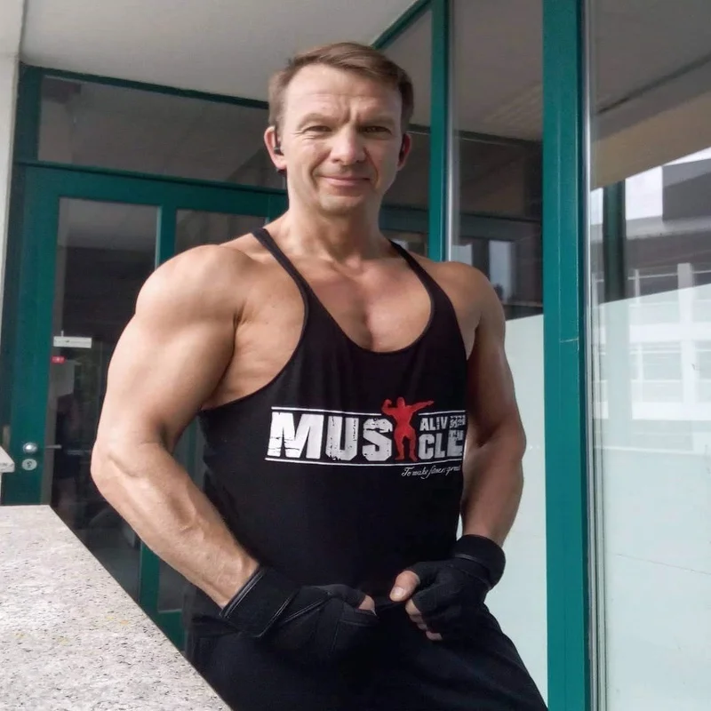 كمال الاجسام الرجال سترة عادية رسالة مطبوعة رياضة الرجال الأدوات سترة اللياقة البدنية القماش قميص الرجال خط واحد قميص