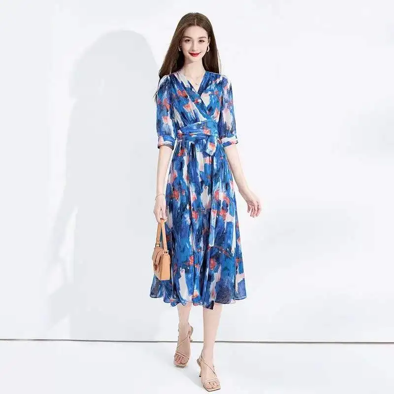 

Retro Blue Chiffon Floral Print Long Elegant and Pretty Dress French Style High-End V-Neck Tie-Waist and Wide-Swing A-Line Skirt