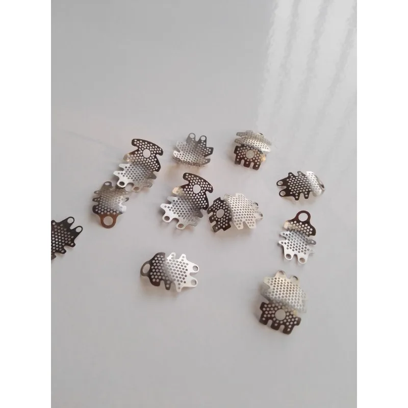 

Dental Implant Titanium Film GBR Dental Flexible and Safety None Absorbable Titanium Mesh Membrane Dental Oral Implant Materia