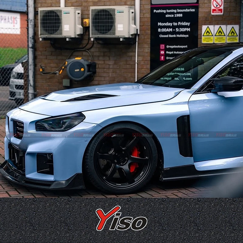 

Suitable for M2 G87 Modified encirclement Dry carbon fiber perforated fender Vorsteiner type fender