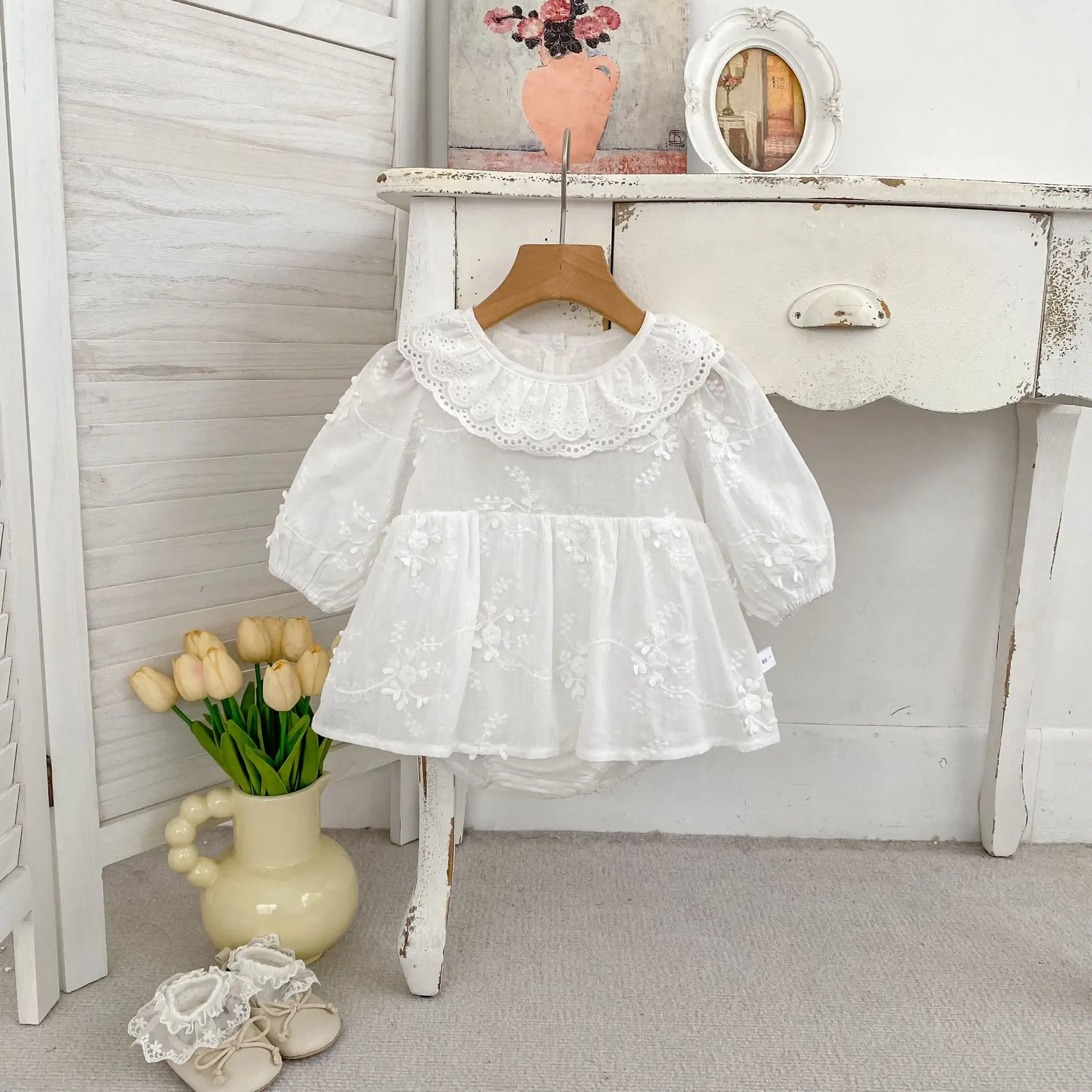 

Новинка 2026 года: Весенний комбинезон-платье для девочек, хлопковое, с вышивкой, для младенцев, в стиле принцессы, с длинным рукавом, боди-юбка, одежда для новорожденных