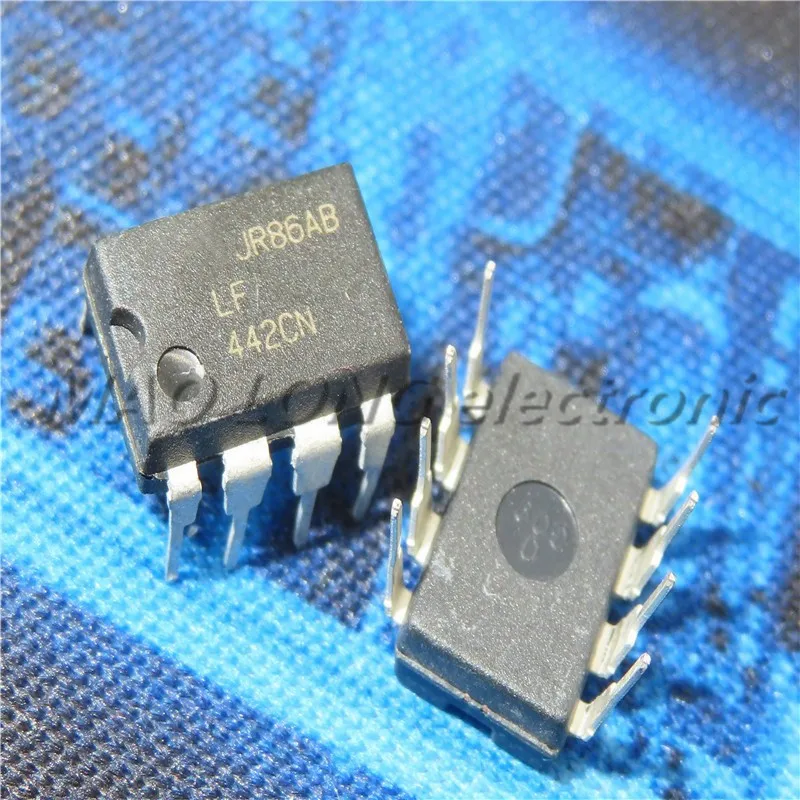 5PCS/LOT LF442CN DIP8 LF442 DIP LF442ACN 442CN DIP-8 new and  original IC In Stock