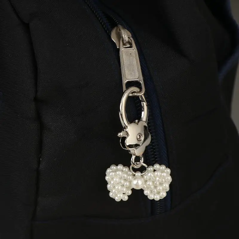 Modischer Perlen-Schleifenblumen-Schlüsselanhänger, modisches hängendes Ornament, Schlüsselring, Rucksack-Dekoration, Charme für Mädchen, Schmuckgeschenk – Detail 5