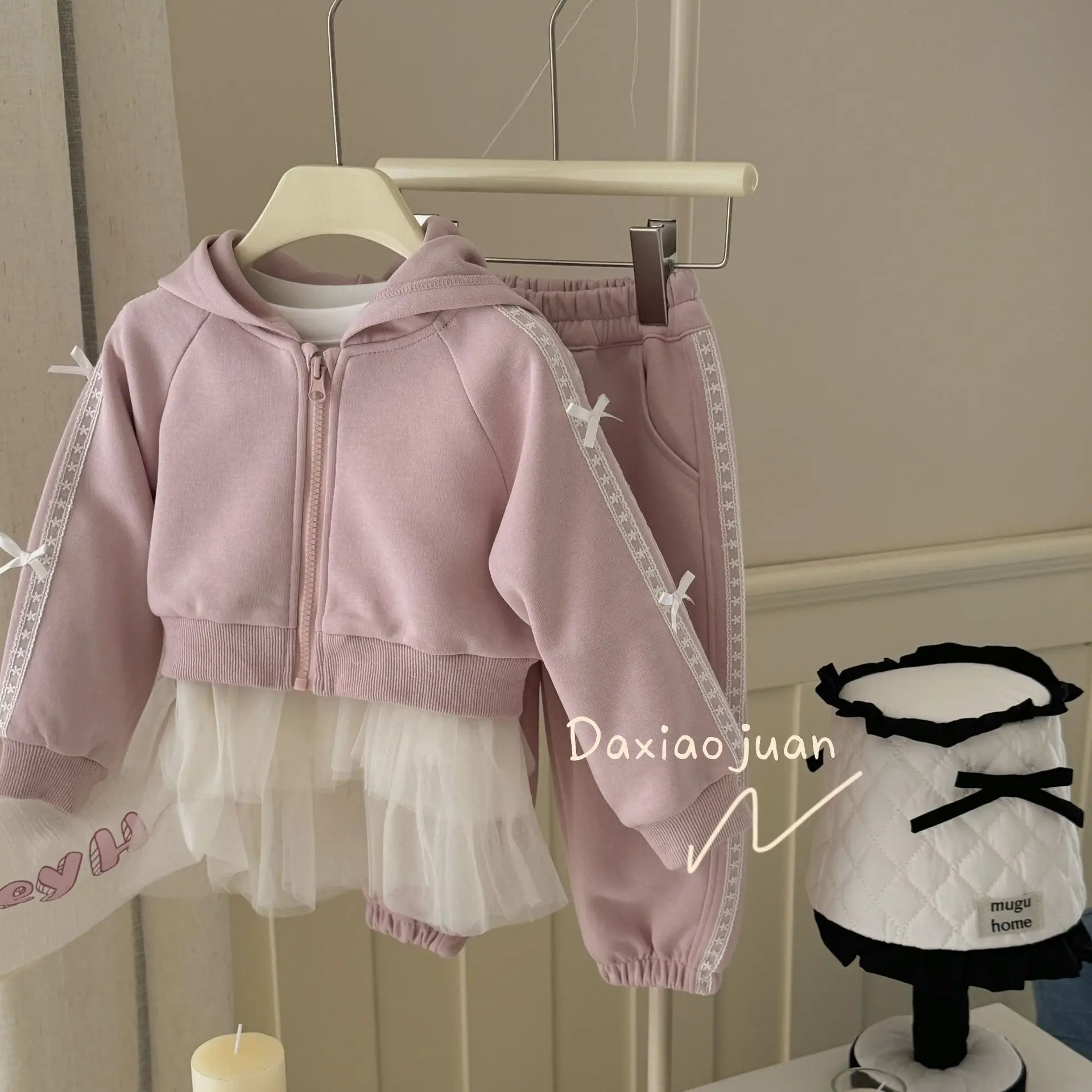 Childrens Sets New Spring Autumn New Bow Powder Sweet Sweater Two Pieces 2024 Pink Simple Loose Fashion Lovely New