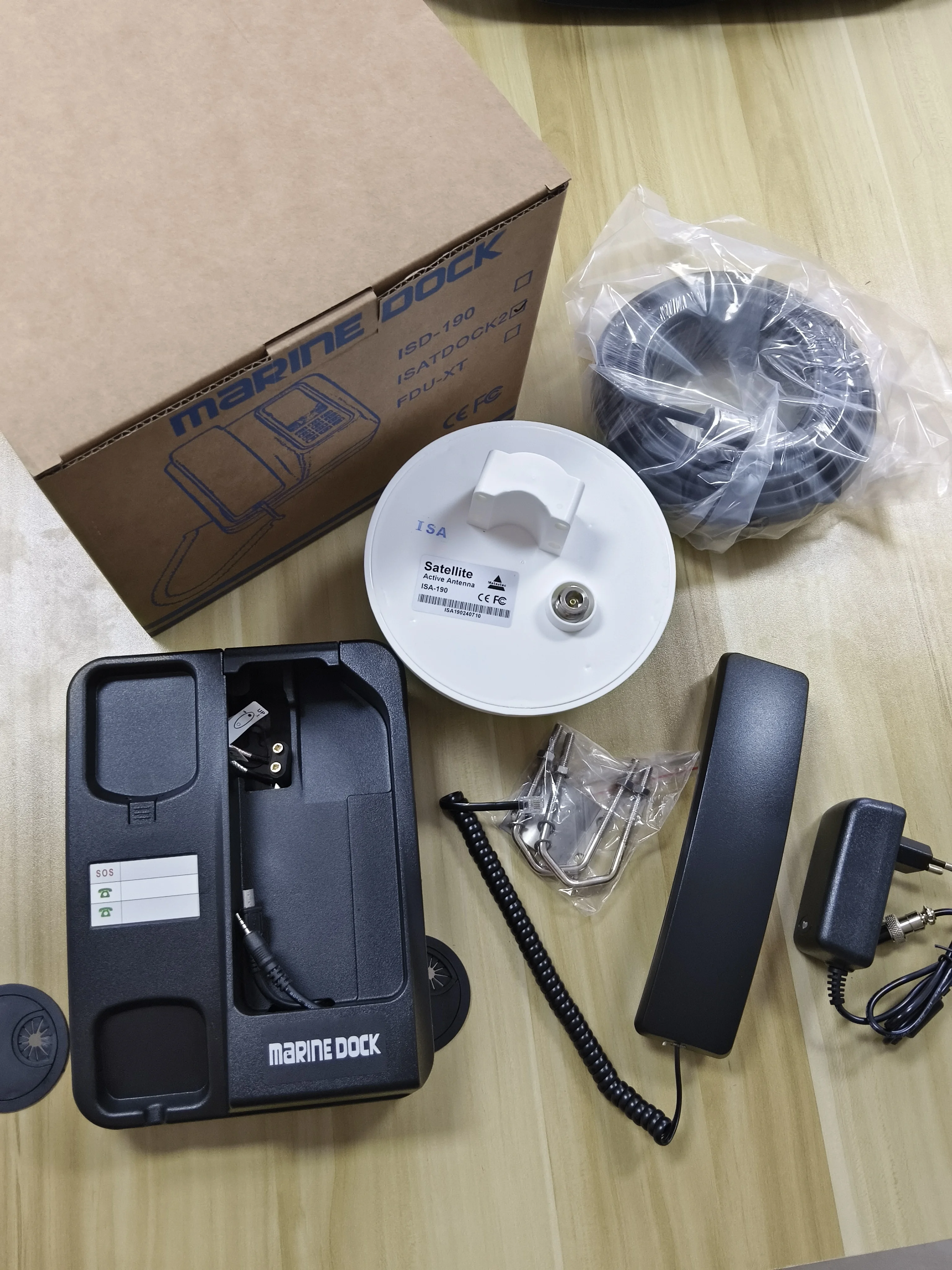 Matsutec Inmarsat Isatphone 2 Docking Station With Active Antenna and 10M cable Maritime satellite phone isatdock Isatdock2
