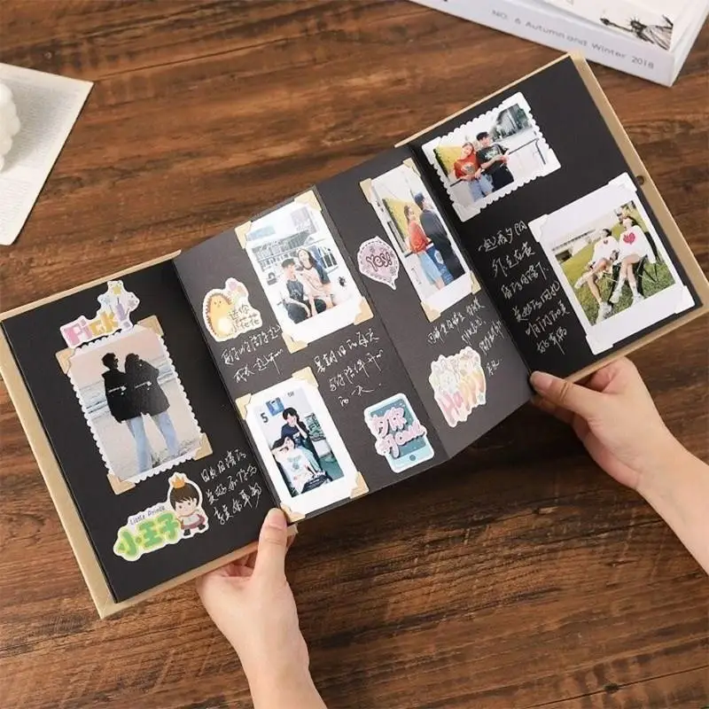 Accordion-Style Foldable Photo Album 18 Pages Kraft Paper DIY Memory Book for Friend Couple Travel Memory Collection