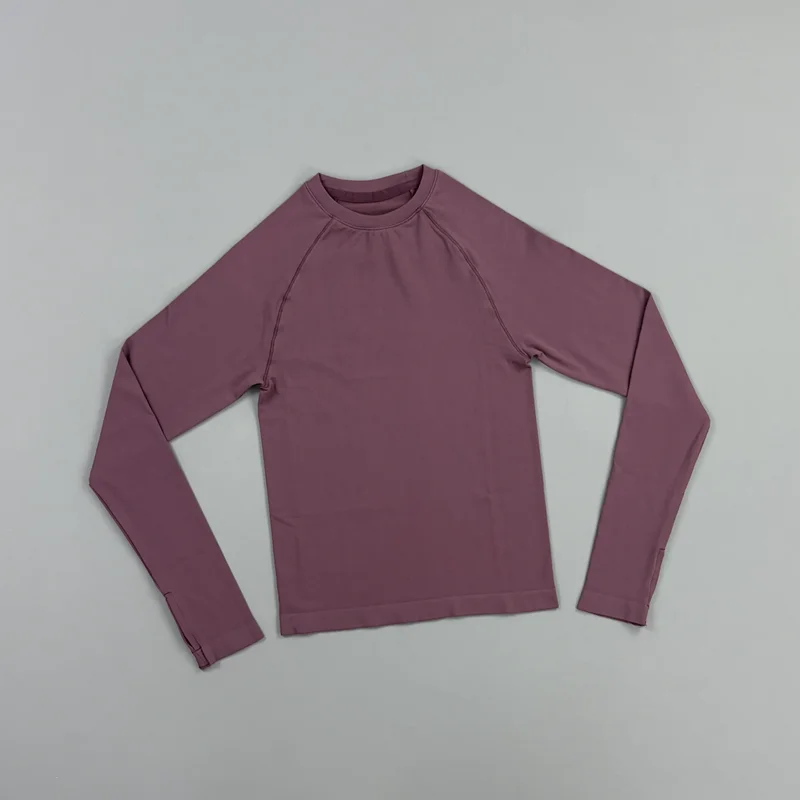 HISTELLO Defy Langarm-Workout-Top für Damen, Nahtloses Gym-Sportshirt mit Daumenlöchern, Slim Fit Sportshirt für Laufen, Yoga und Fitness – Detail 21