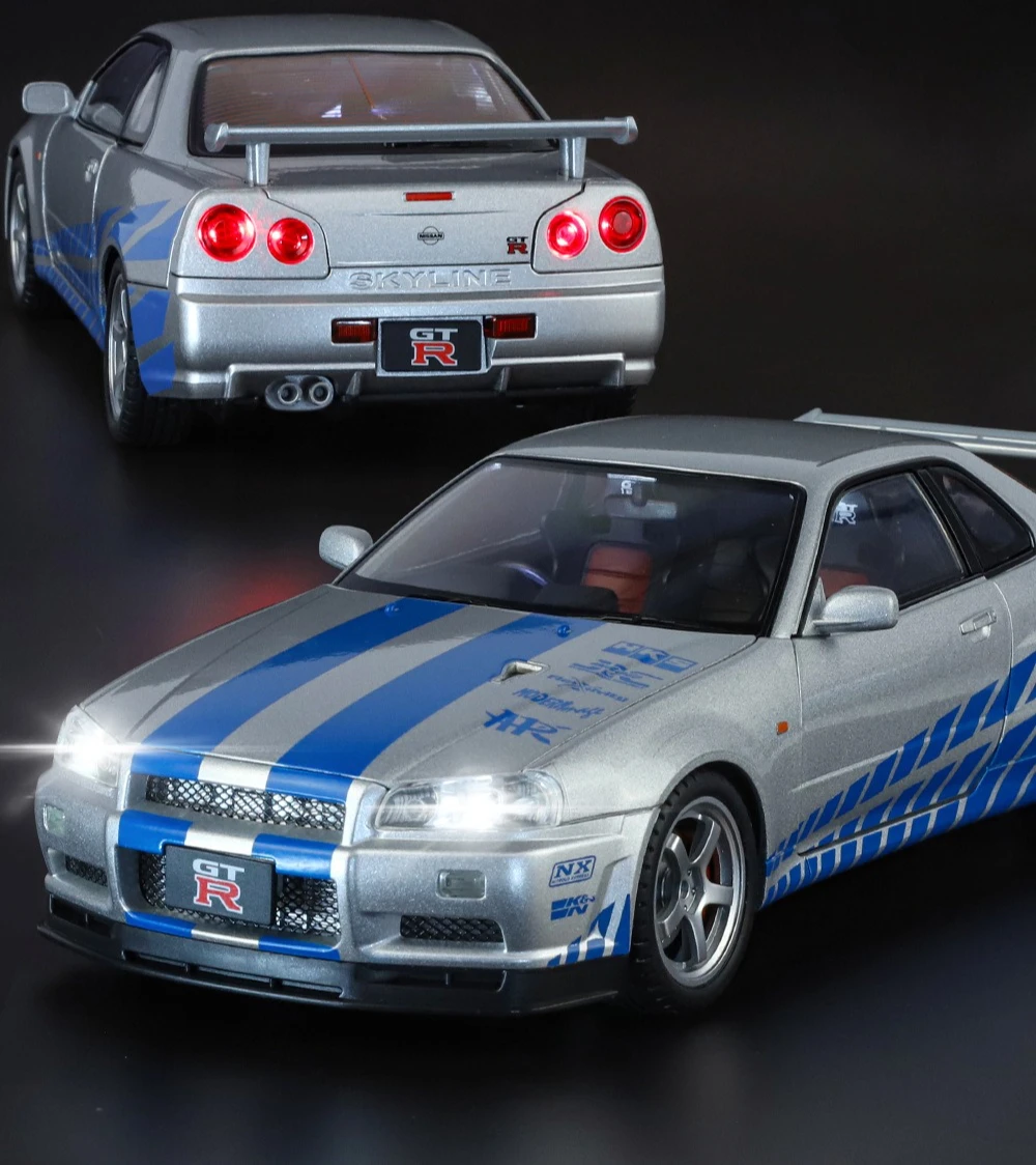 1:18 Nissan Skyline GTR-R34 Alloy Model Car Diecast Metal Vehicle Sound＆Light Collectible Children Toy Gifts