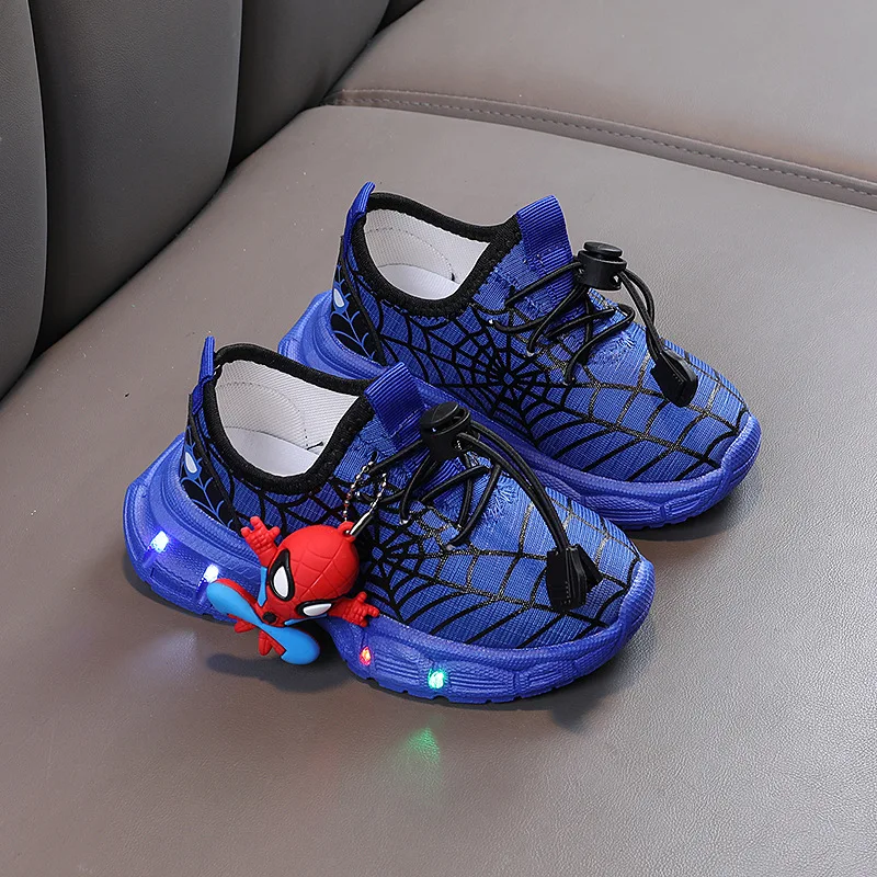 Disney dziecięce buty z oświetleniem LED moda Aoger Spiderman chłopięce trampki dziewczęce kartonowe obuwie antypoślizgowe dziecięce buty sportowe