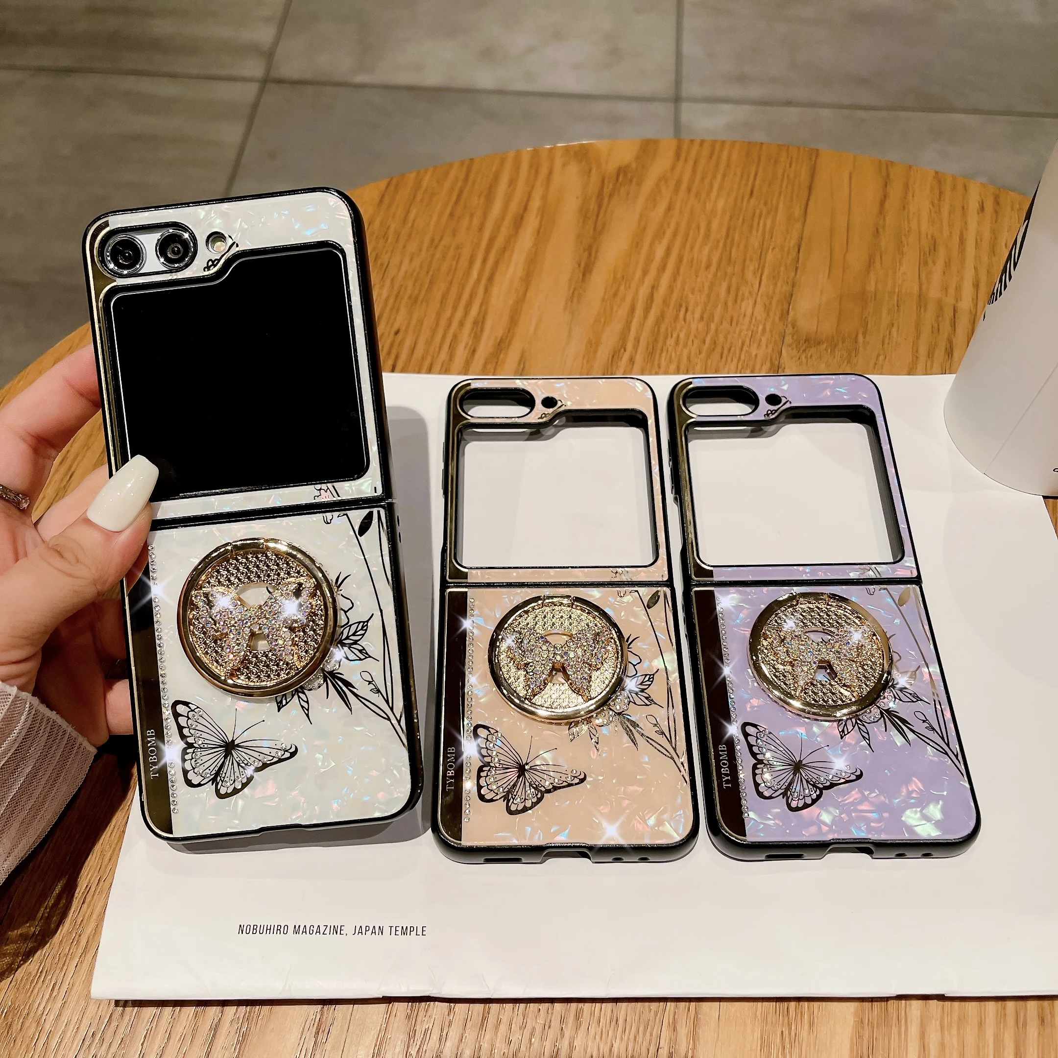 Colorful Rhinestone Butterfly Bracket Phone Case For Samsung Galaxy Z Flip 5 4 3 Conch Pattern Crystal Butterflies Hard PC Cover