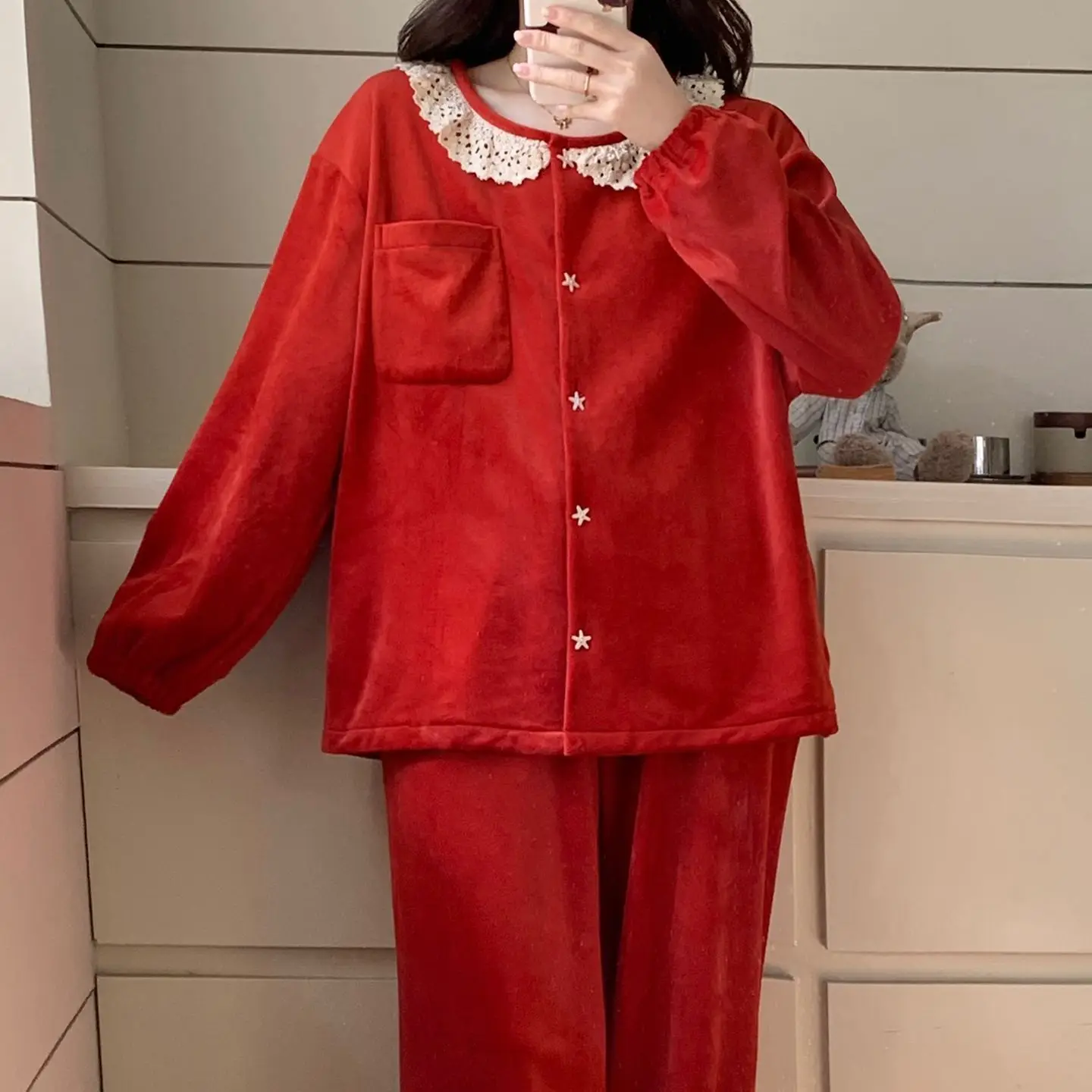 

autumn winter Women's pajamas red minimalist suit Comfortable Sleepwear fleece-lined thicken Cotton Pajama coral fleece homewear