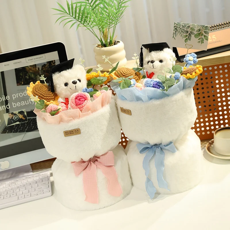 

Плюшевая игрушка-медведь Доктор Букет 40 см, супермягкая, милая, в виде букета, подарок на выпускной для девушки и друзей