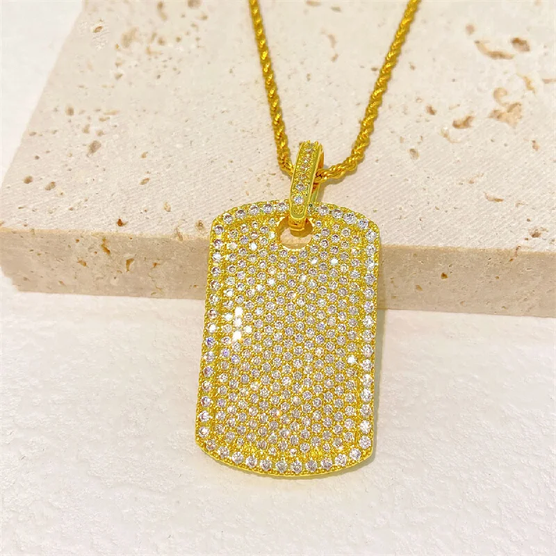 

Hot sale new S925 Silver inlaid moissanite square personalized pendant