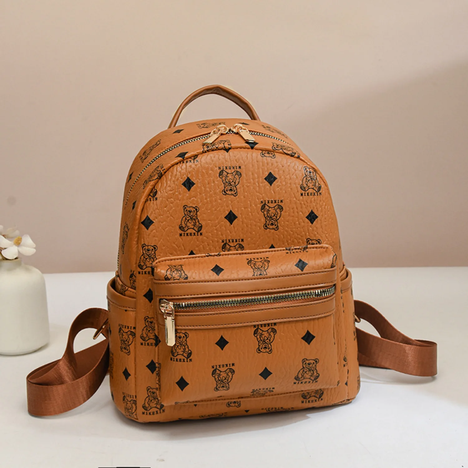 2026 Spring/Summer New Bear Printed Backpack, Women's Light Luxury Simple Versatile College Student Fashion Backpack, Handbag