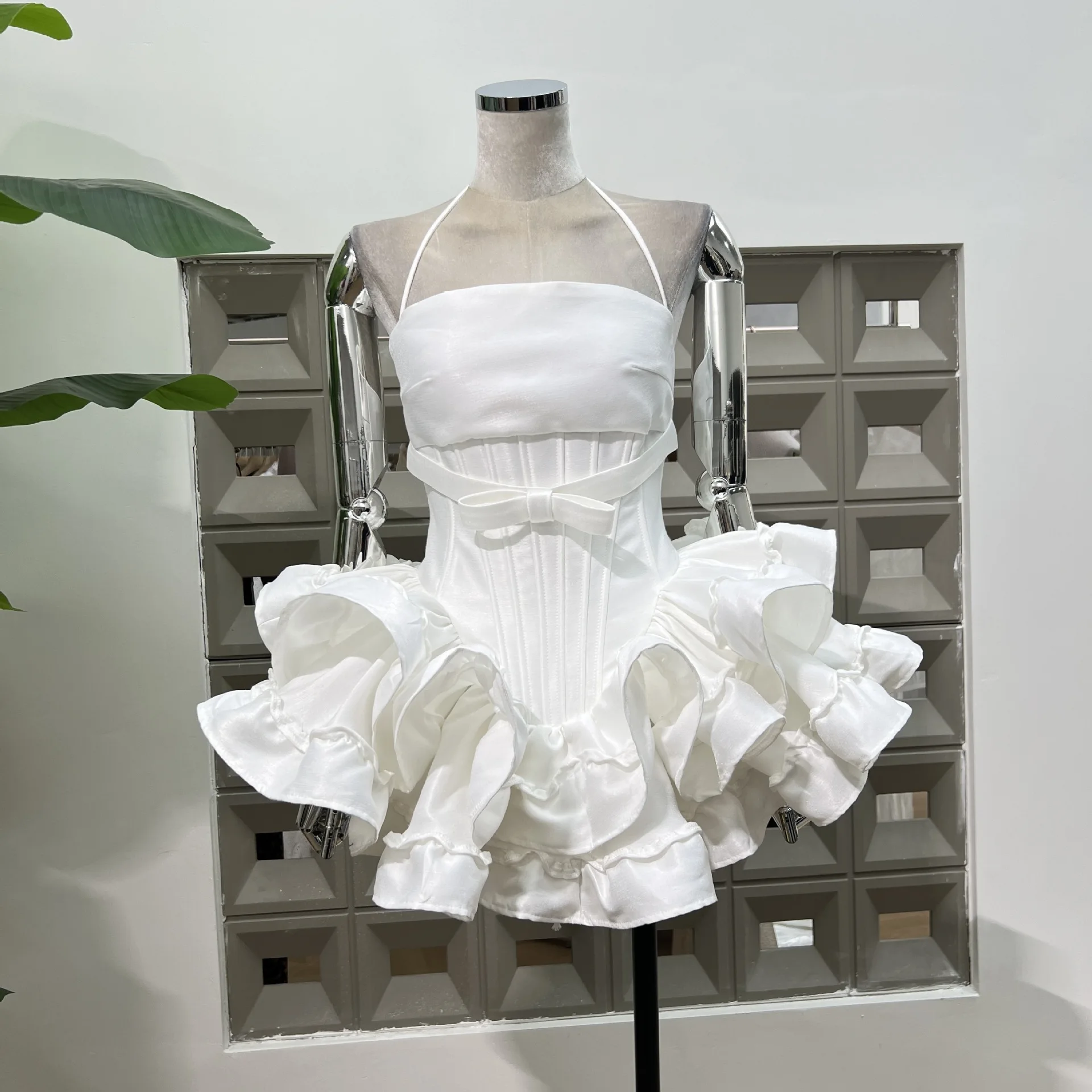 Conjunto de dos piezas blanco y rosa, vestido de graduación con cordones, vestido Sexy sin mangas con volantes y lazo, vestido acampanado + pantalones cortos, conjuntos de cóctel para fiesta de noche