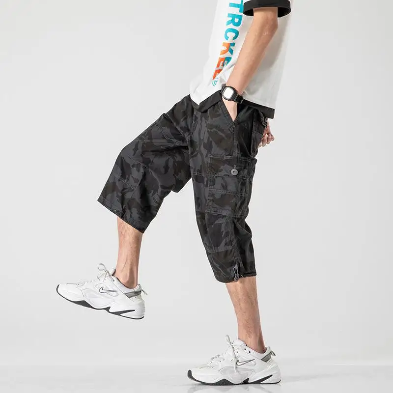 

Men's Oversized Breathable Thin Shorts Cotton Sports Style Summer Seven-Foot Pants Military Green Color Loose Fit Short Shorts