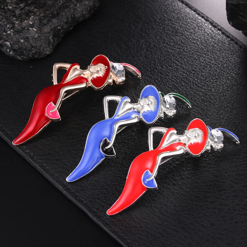 Fashion Modern Girl Brooch Red Sexy Goddess Brooches 3D Character Portrait Pin Creative Design Jewelry Accessories for Women