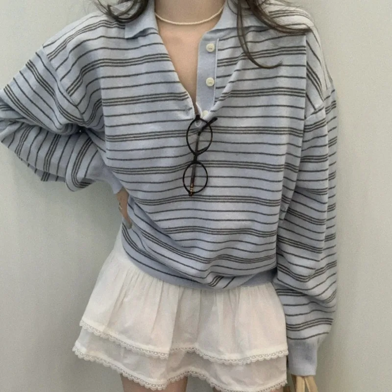 

Полосатый вязаный свитер для женщин Y2k, осенний повседневный свободный синий цвет в стиле ретро с половиной пуговиц, повседневный пуловер для поездок на работу