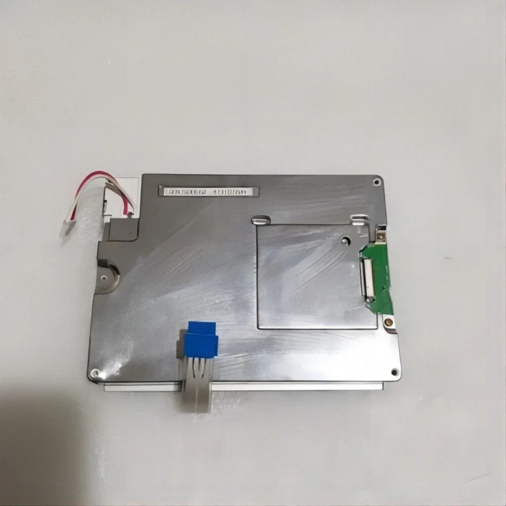 5.7-inch 320×240 262K CCFL	TTL LQ057Q3DC02 LCD display screen in stock