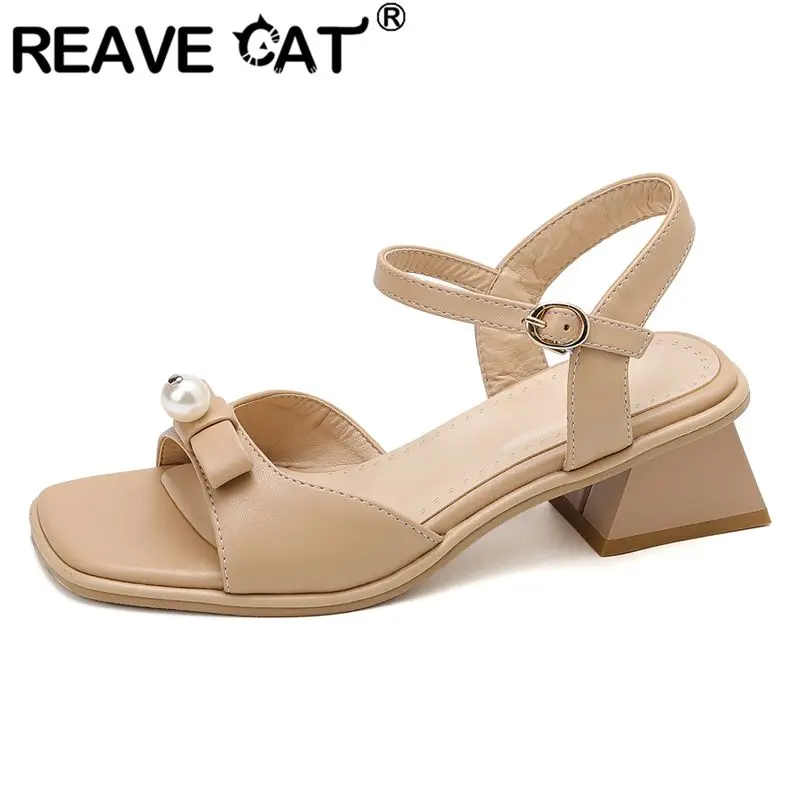 

REAVE CAT Beige Women Sandals Square Toe Buckle Strap Bowknot Sweet Soft Daily Shoes 4.5cm Block Heeled Small Size 30 31 32 33