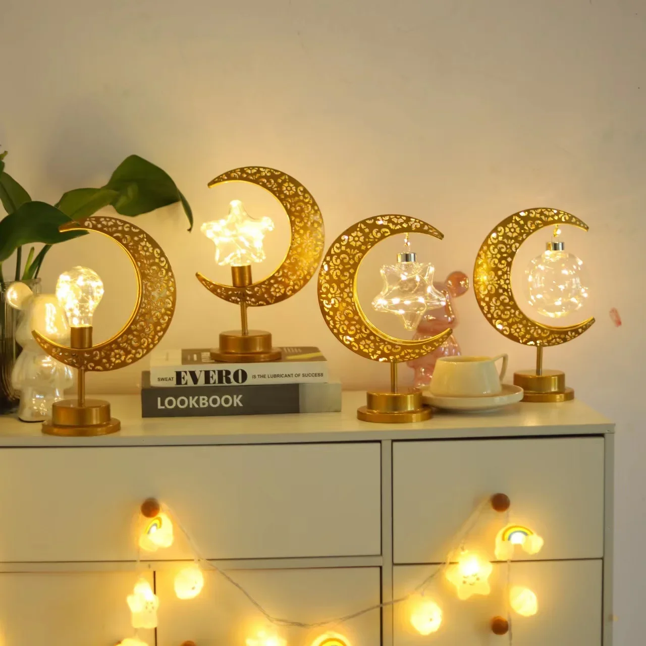 Ramadan Moon Led Light 2024 Eid Mubarak Decoration Metal Lamp for Home Room Ramadan Kareem Islamic Muslim Eid Al Adha Party Gift