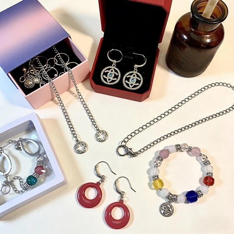 

Mystery Vintage Surprise Jewelry Jar Set Bohemia Rings Nostalgia Earrings Necklaces Bracelets Retro Vibes All Wearable