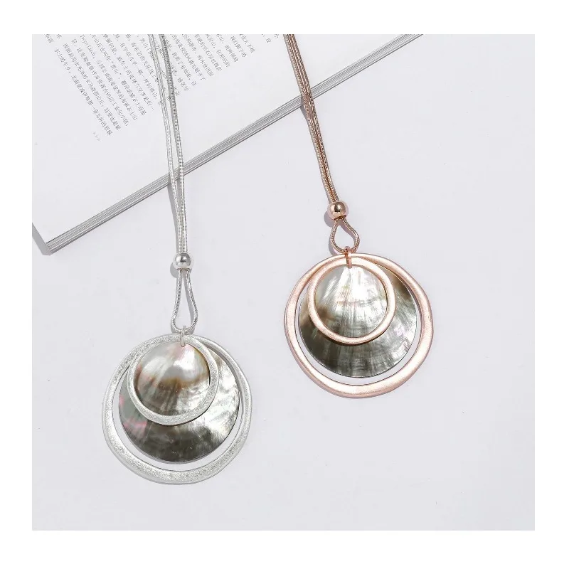 

Popular Hot Sale Necklace Popular Geometric Natural Shell Pendant Long Women's Sweater Chain