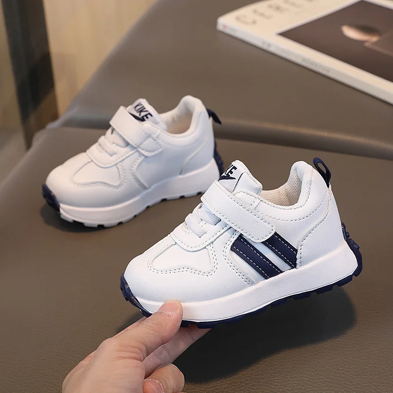 Fashionable Children's Casual Shoes Boys and Girls Sports Shoes Student Outdoor Running Shoes Kids Thick-soled Versatile Shoes