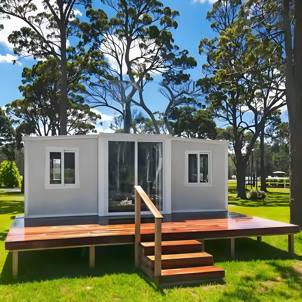 Luxury Expandable Container House 20Ft-40Ft Prefabricated Portable House With Bathroom