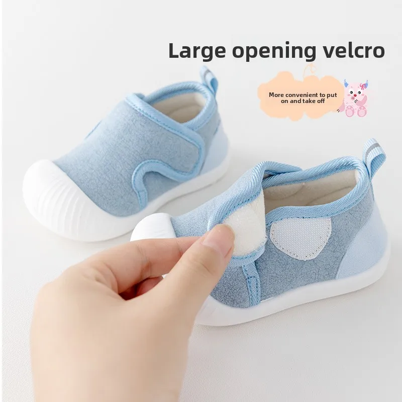 Детская хлопковая обувь для малышей, новая зимняя нескользящая крутая детская напольная обувь на мягкой подошве, теплая и удобная детская обувь для малышей