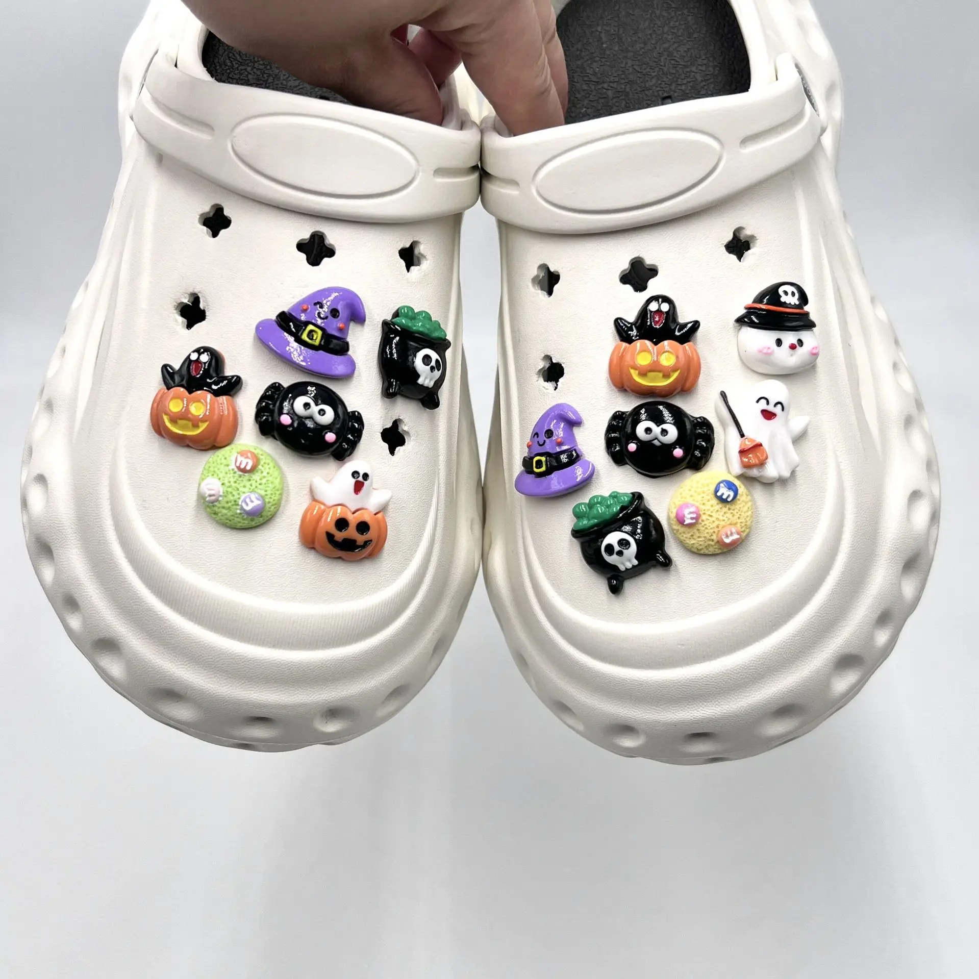 Halloween Cartoon Muster Loch Schuh Charms Zubehör Schuhs chnalle Kürbis Schuh Blume DIY Schuhe Dekorationen