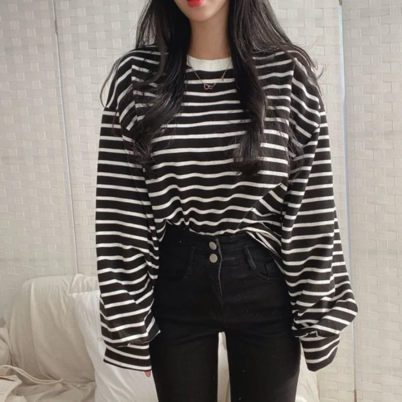 Casual Striped Loose T Shirts Spring Autumn New O-Neck Long Sleeve All-match Simplicity Tops Tees Fashion Korean Women Clothing