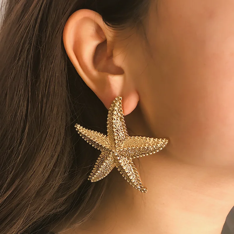 Fashion Exaggeration Summer New Golden Starfish Earrings for Woman Holiday Party Bohemian Jewelry Accessories for Women