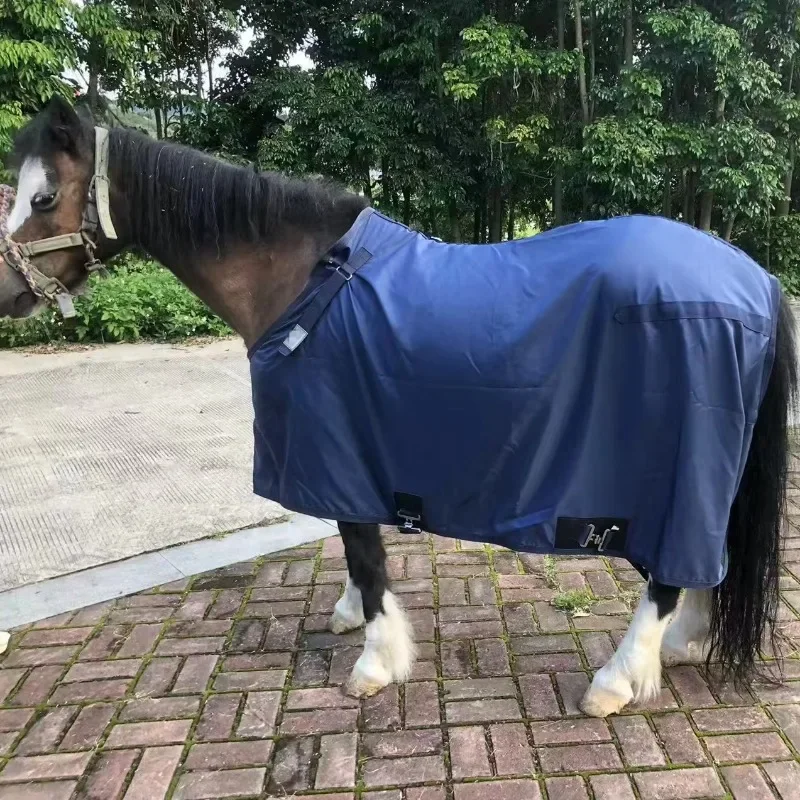 Custom Equestrian Horse Rug Waterproof Nylon Material New Arrival Ideal For Stable Life And Outdoor Activities Hot Sale Supply