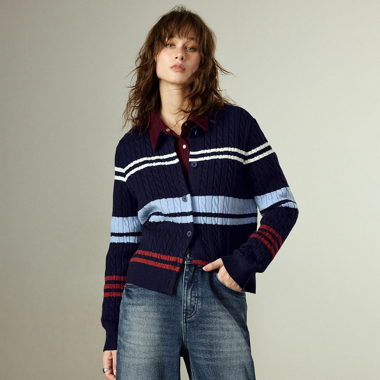 TOYOUTH Prendas de punto para mujer, Tops suaves de punto con cable Retro a rayas americanas con cuello redondo, invierno 2025