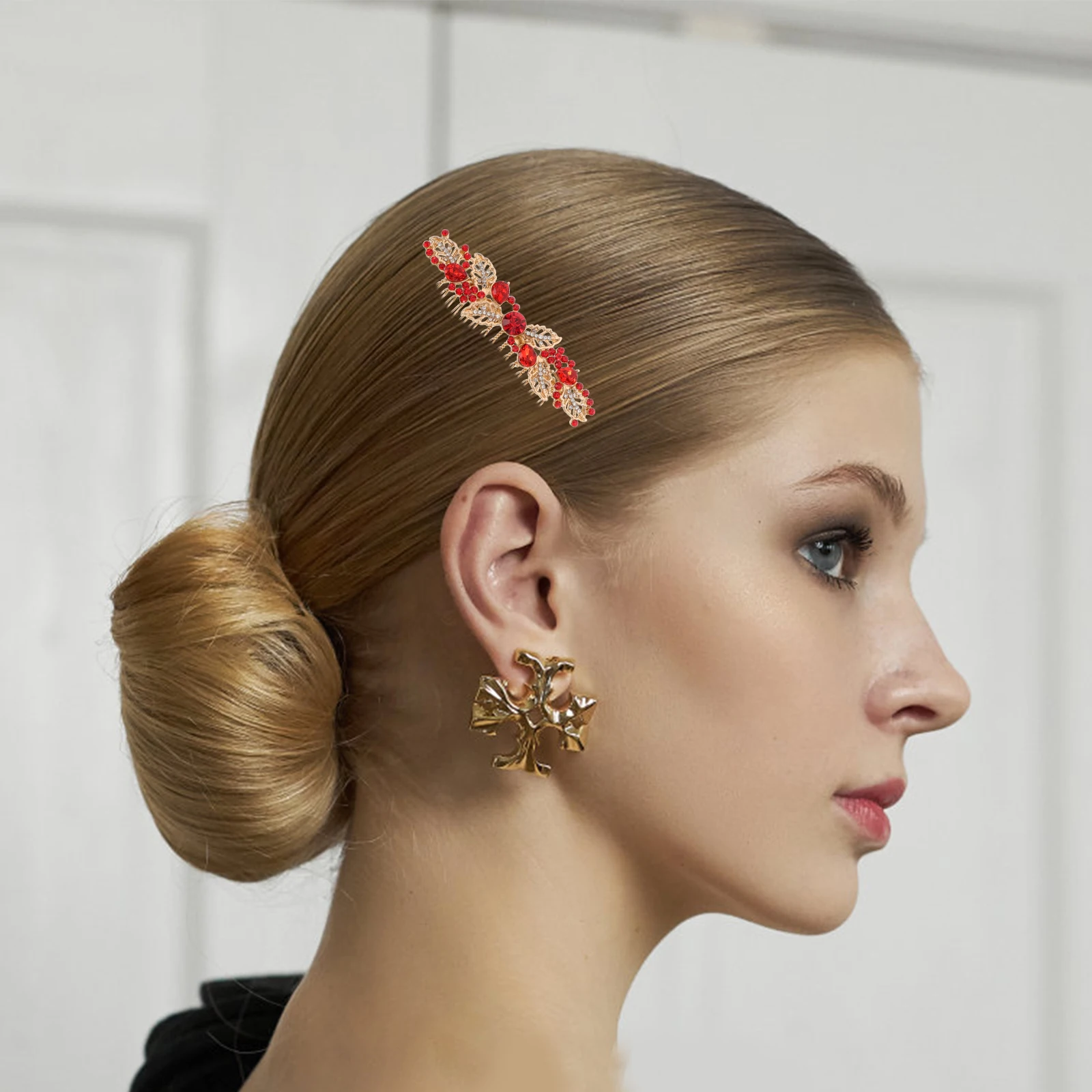 

Расчески для волос для подружек невесты, хрустальные свадебные цветочные заколки с декоративными аксессуарами со стразами