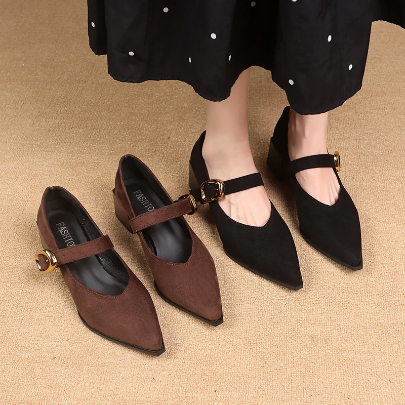 

2025 Autumn Deer hide velvet Mary Jane shoes - French retro pointed-toe shallow-toe high-heeled single shoes with belt buckle