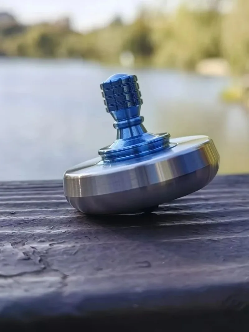 Spinning Top de Metal Gyro Fidget Spinner aleación de titanio juguetes para aliviar el estrés giroscopio retorcido a mano EDC de escritorio para adultos y niños