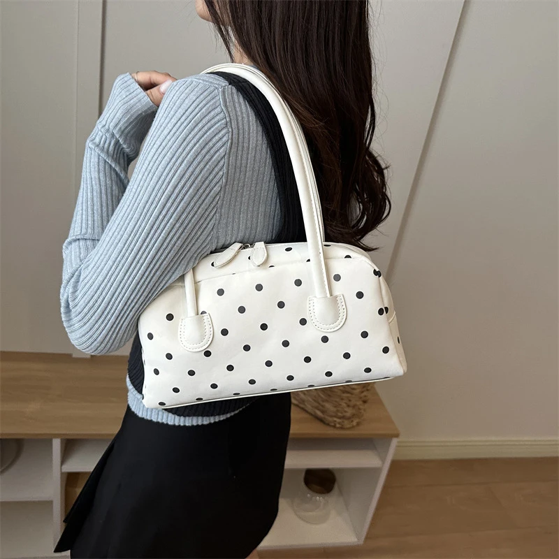 

Vintage women's tote bags new Point Printed large capacity, simple commuting bag,fashionable and versatile,single shoulder bag