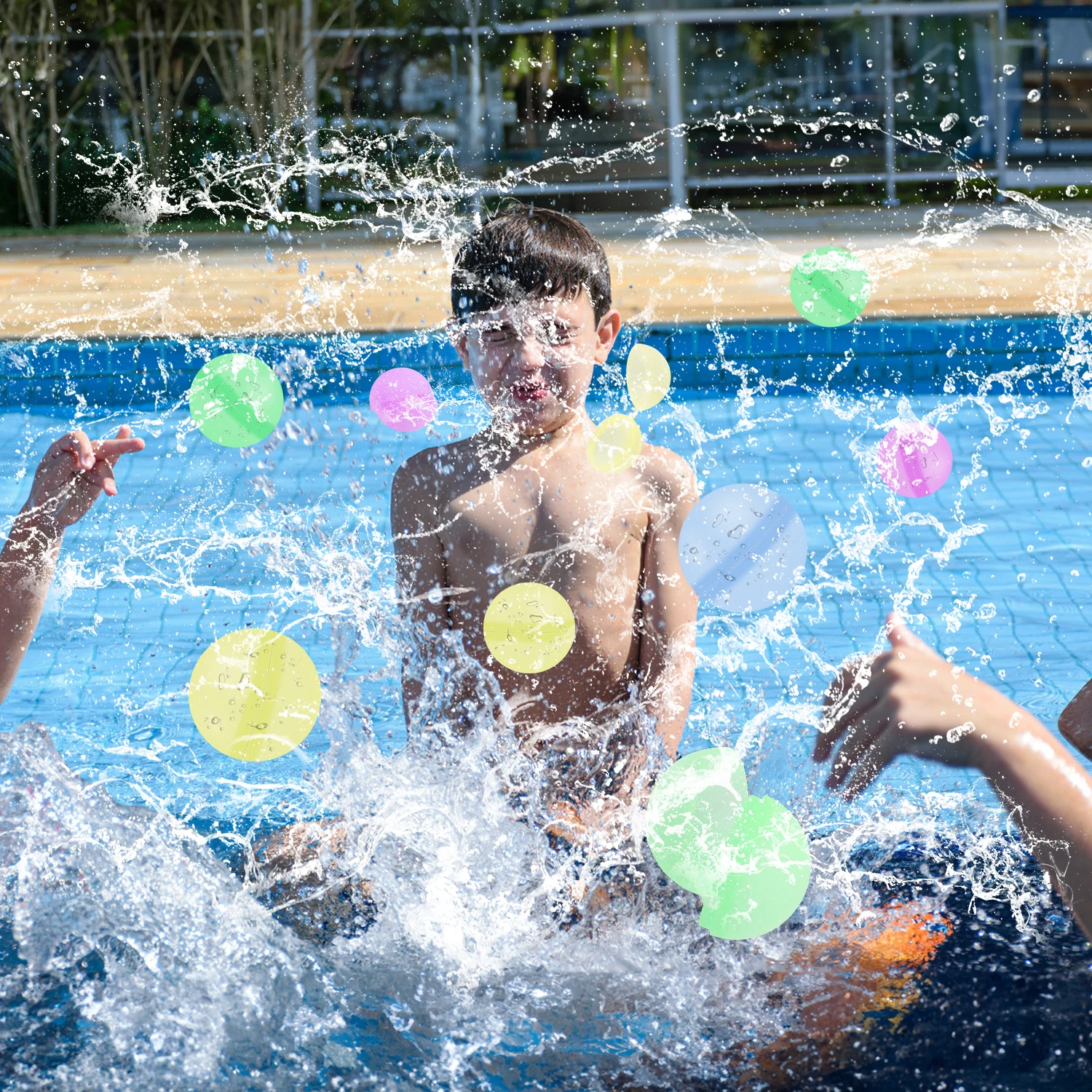 Bola de silicone com fivela para crianças, brinquedo de água reutilizável, praia ao ar livre, piscina e banho, verão