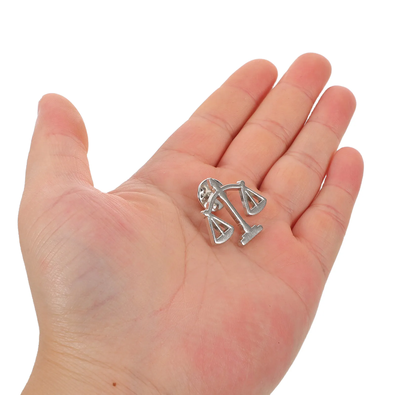 6Pcs Metal Justice Lawyer Brooch Pin Libra Balance Lapel Collar Badge Suit Shirt Clip Men Accessories Men's Brooch