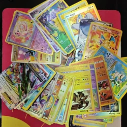 50 Pz/set Pokemon/PTCG Carta FAI DA TE Versione Inglese 25th Charizard Pikachu Squirtle Anime Figura Collezione di Carta Giocattolo Regalo Flash Card