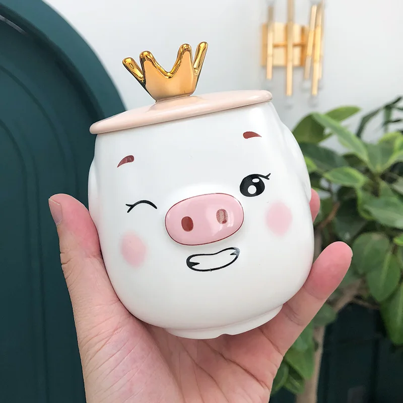 Cute Crown Piggy Pattern Coffee Ceramic Cup with Wooden Lid and Stainless Steel Spoon Cartoon Mug Student Drinking Festival Gift